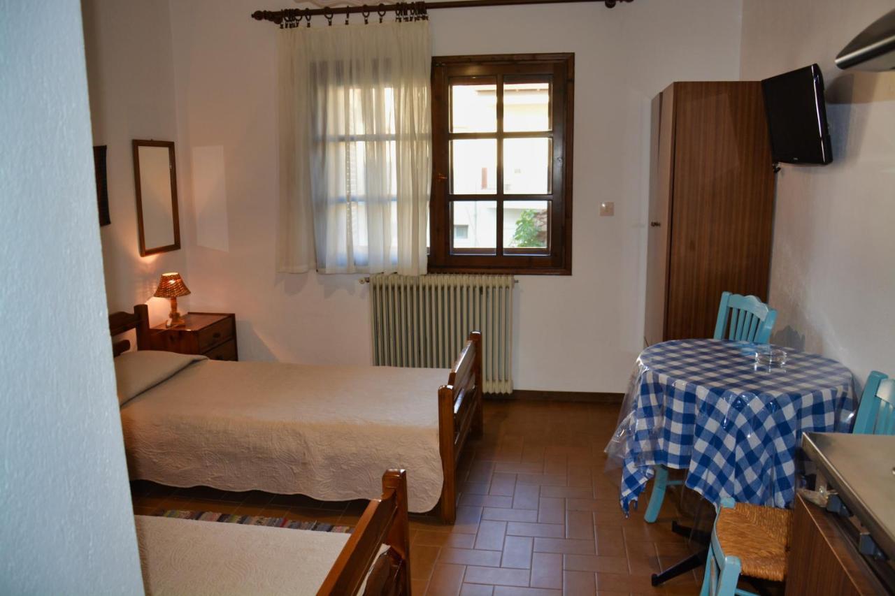 Papatzikos Traditional Guesthouse Neos Marmaras Exterior photo